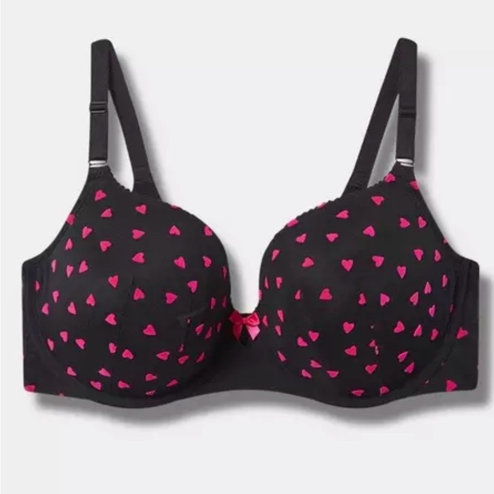 BRAND NEW Torrid Black & Hot Pink Heart Print T-Shirt Bra